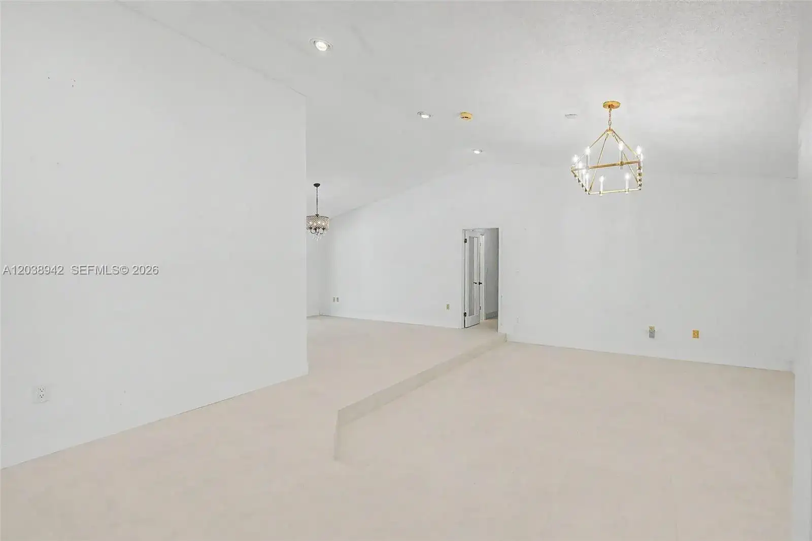8021 SW 162nd St, Palmetto Bay FL 33157 photo 3
