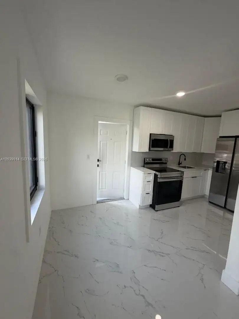 1861 NW 163rd St, Miami Gardens FL 33054 photo 4