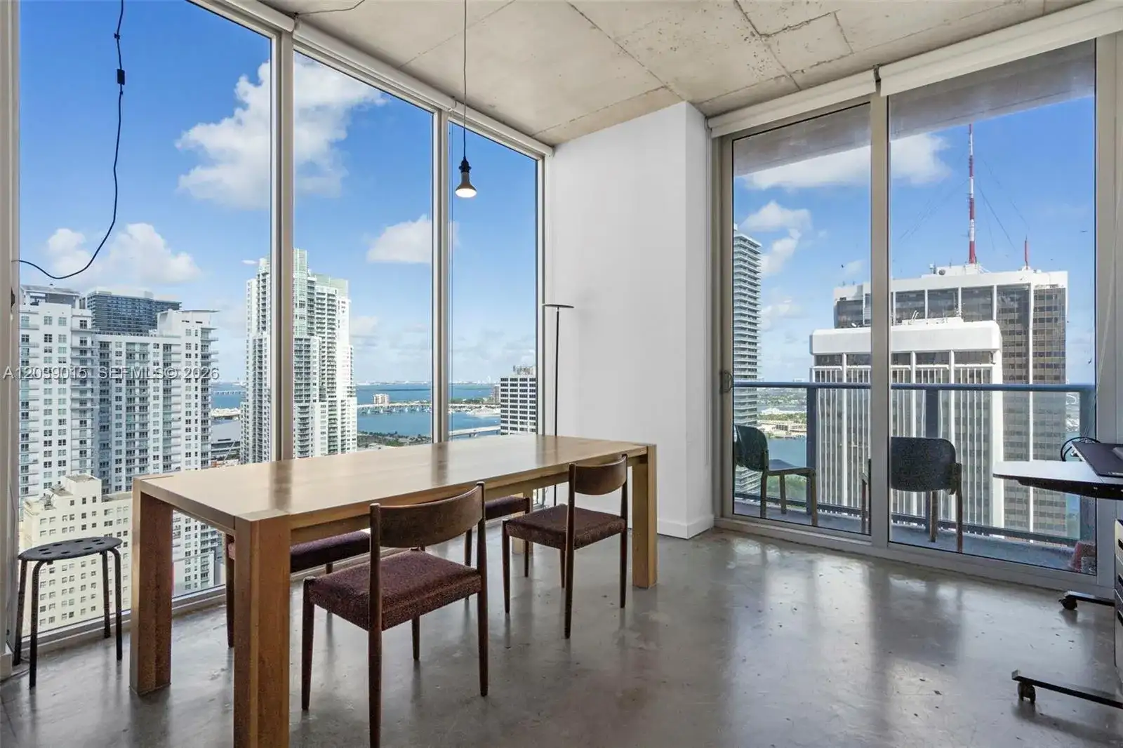 151 SE 1st St # 3102, Miami FL 33131 photo 5
