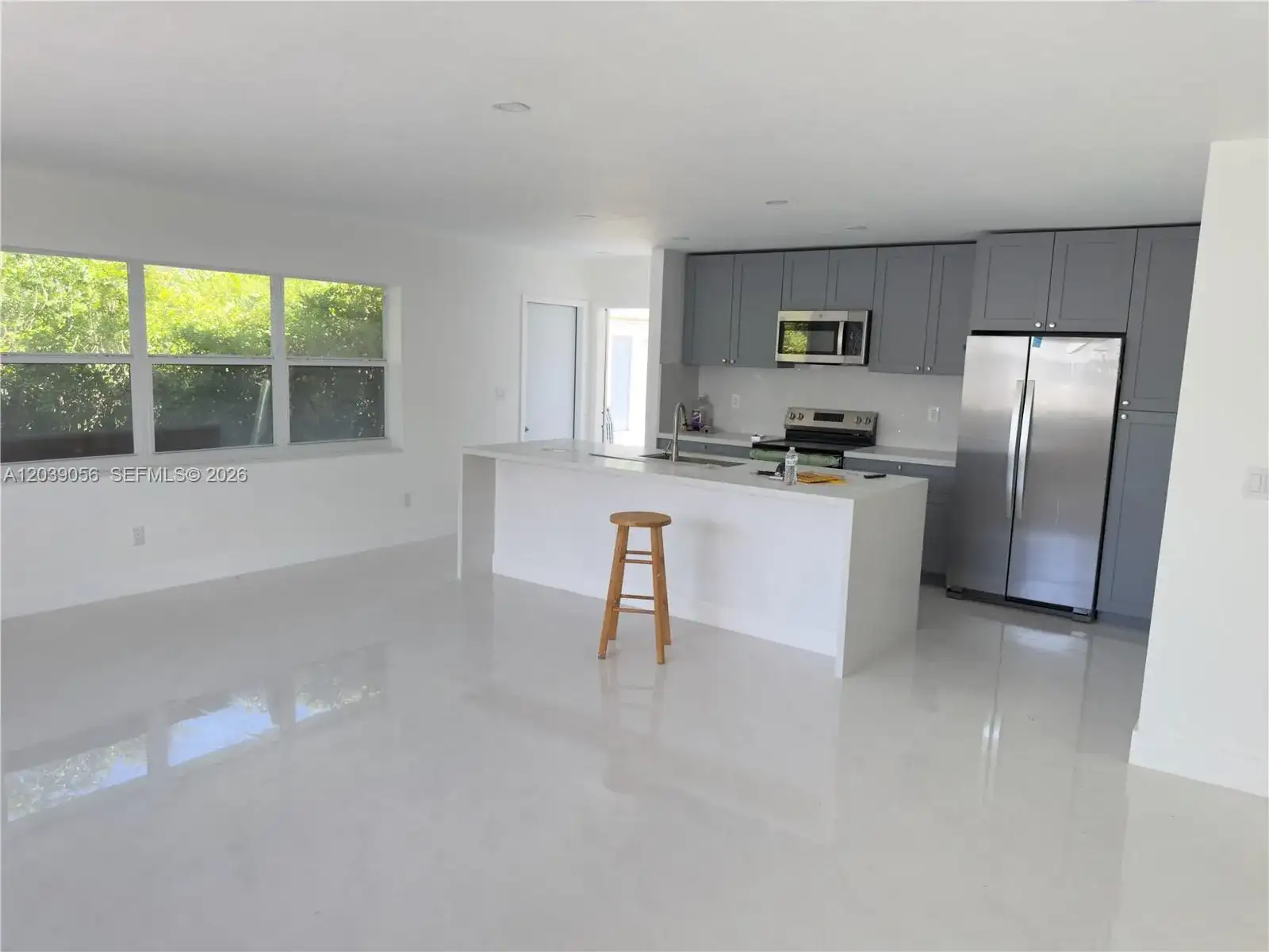 2191 NE 167th St # 5, North Miami Beach FL 33162 photo 5