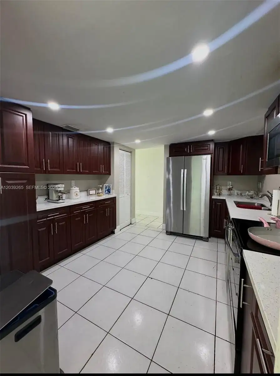 355 NW 205th Ter, Miami Gardens FL 33169 photo 3