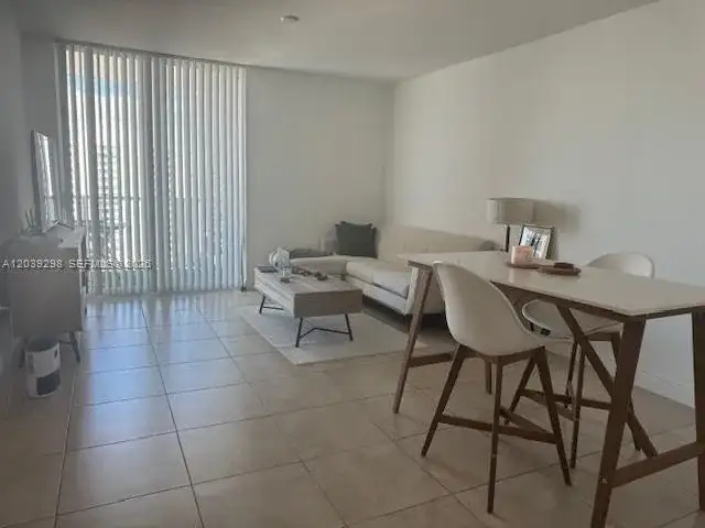 1250 S Miami Ave # 1607, Miami FL 33130 photo 4
