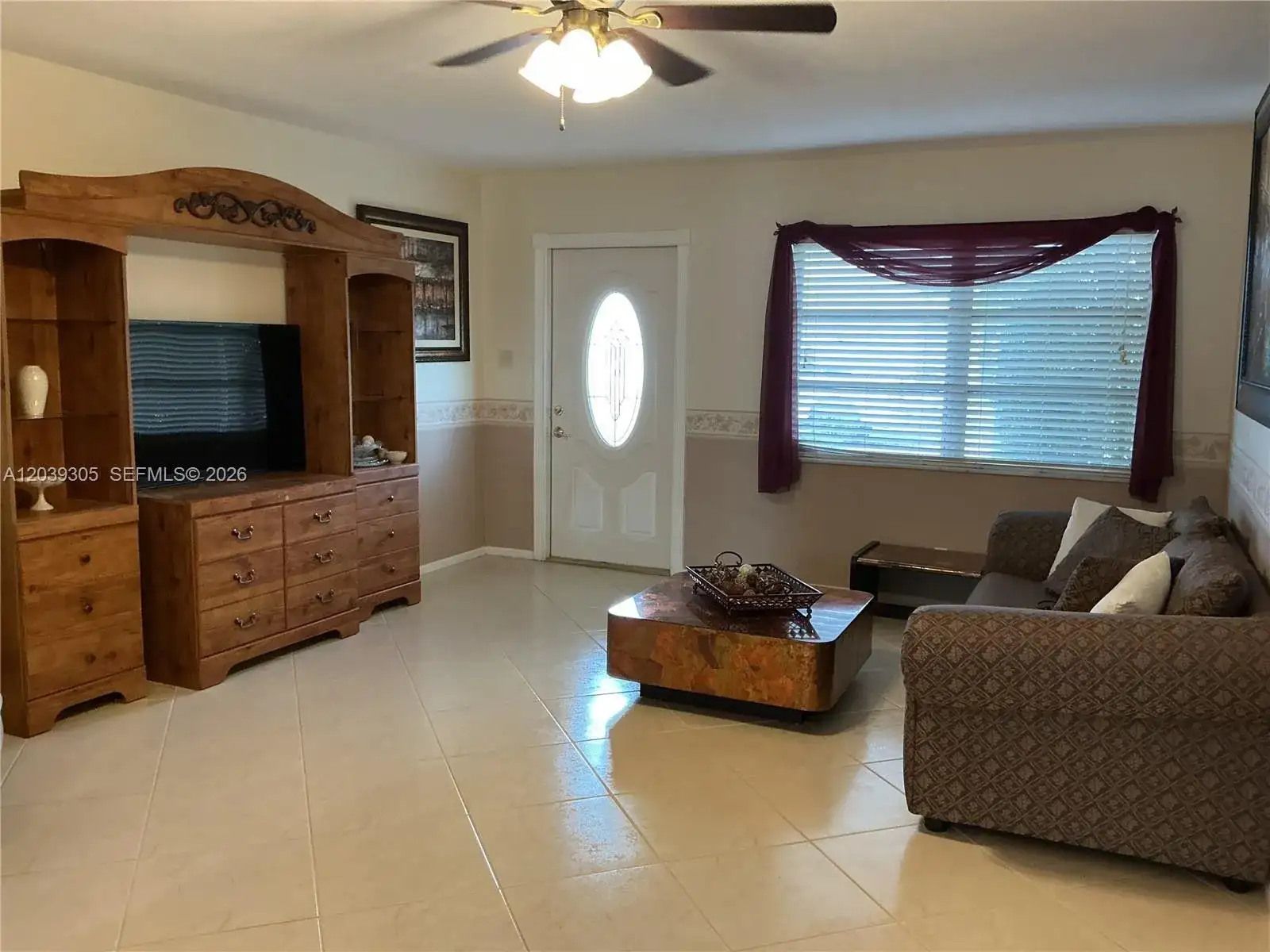 8604 NW 59th Pl, Tamarac FL 33321 photo 3