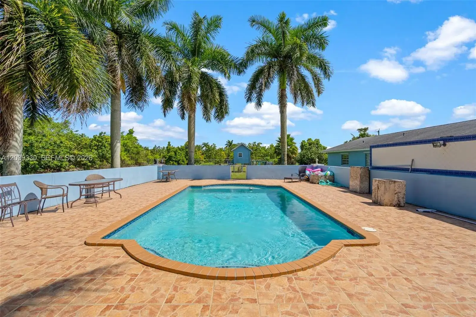 20950 SW 232nd St, Miami FL 33170 photo 4