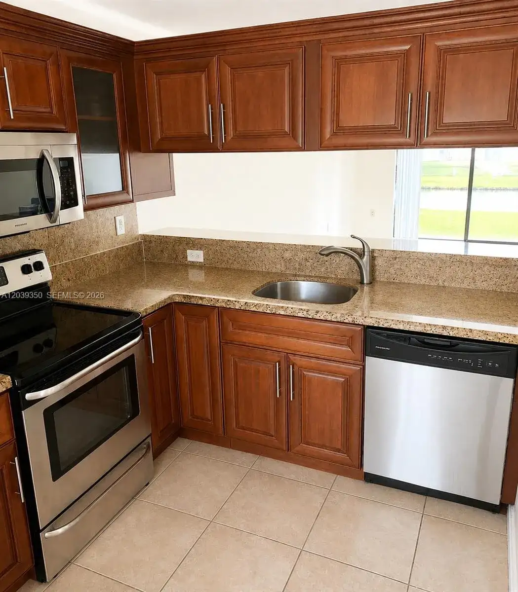 9953 NW Nob Hill Pl # 9953, Sunrise FL 33351 photo 4