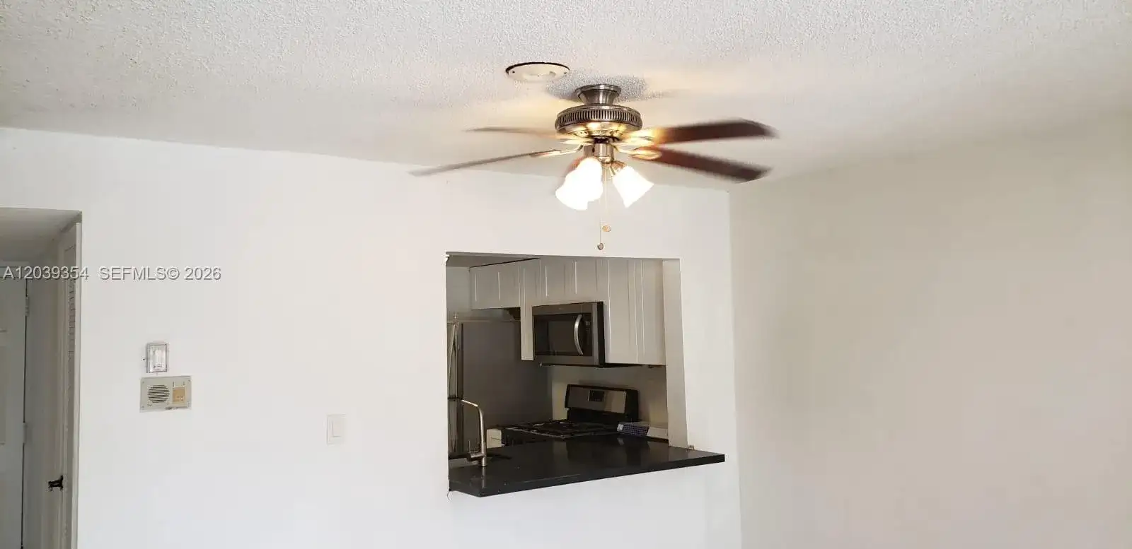 17901 NW 68 AV # 201, Miami Lakes FL 33015 photo 5