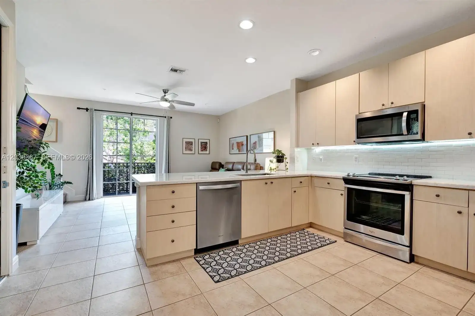 112 Osceola Ln, Jupiter FL 33458 photo 4