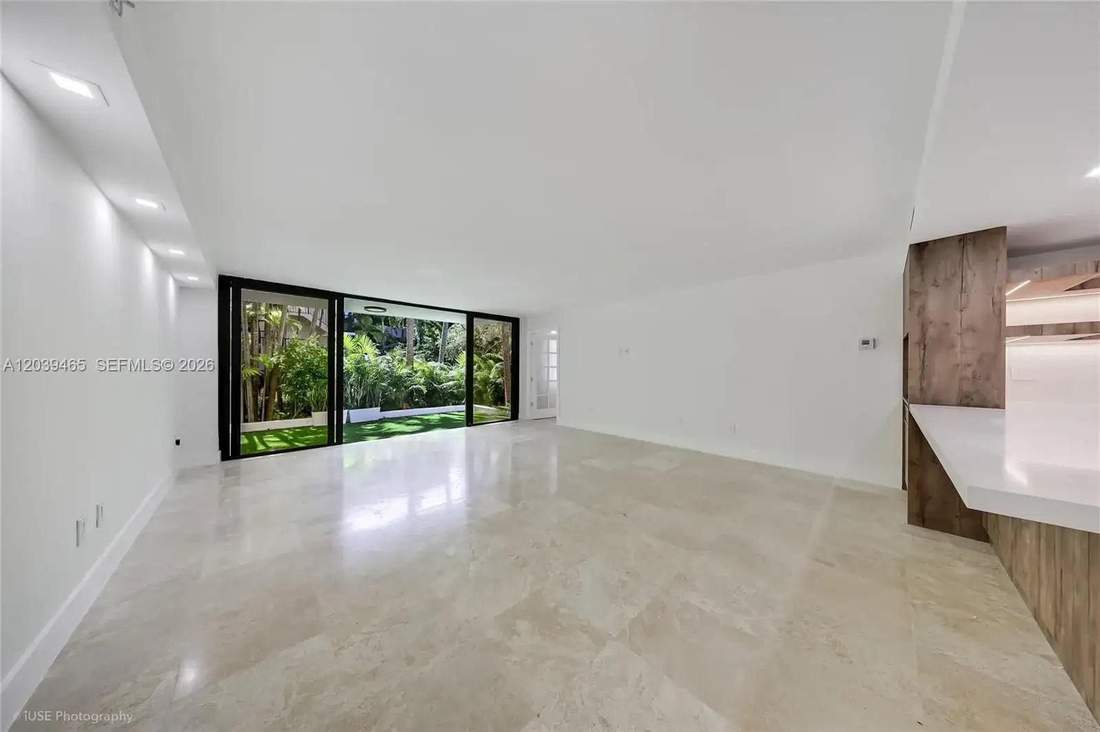 101 Ocean Lane Dr # 1017, Key Biscayne FL 33149 photo 3