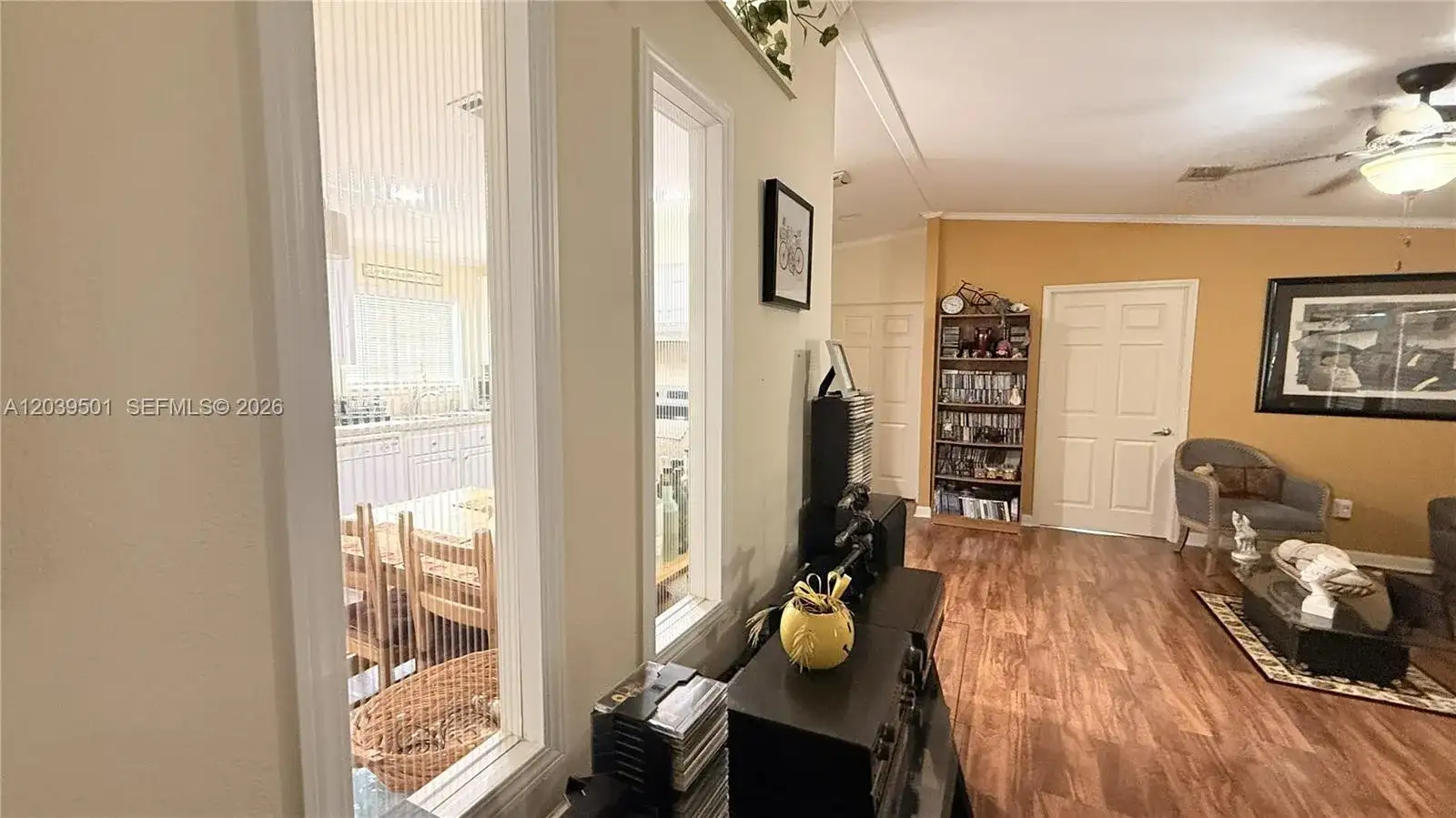 8631 SW 18th Pl, Davie FL 33324 photo 5