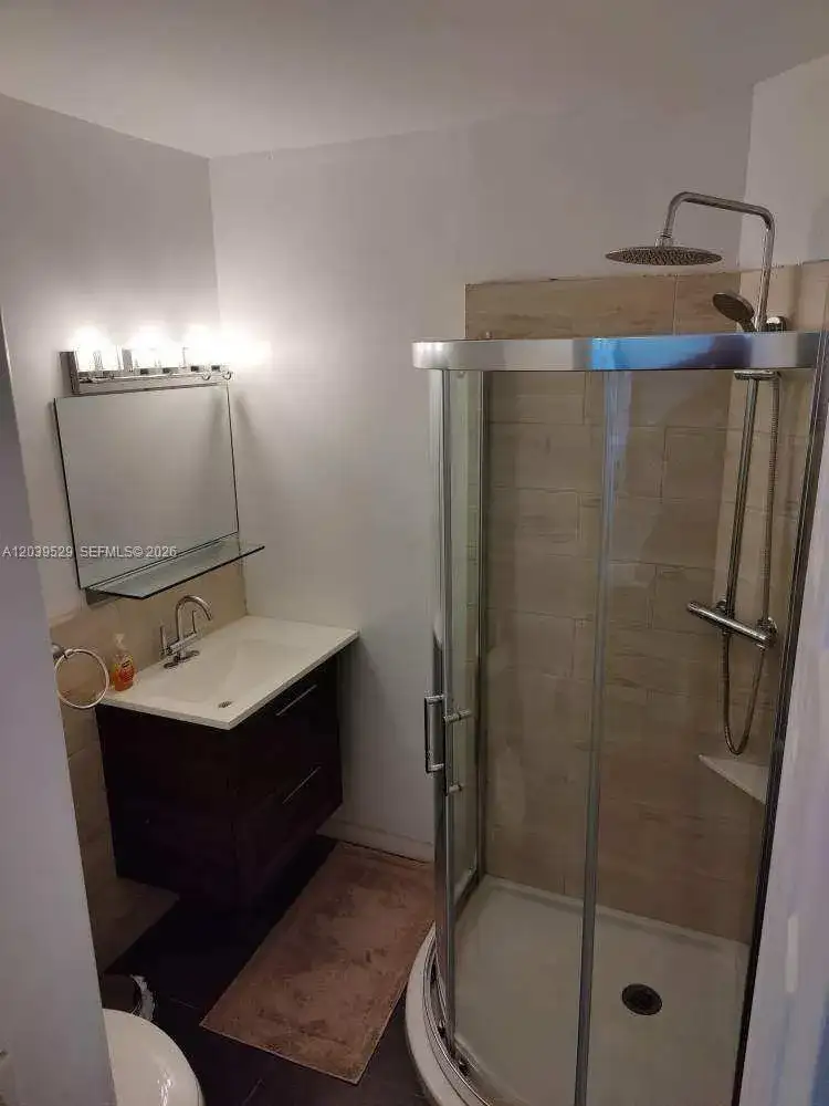1279 NE 180th St # 1, North Miami Beach FL 33162 photo 4