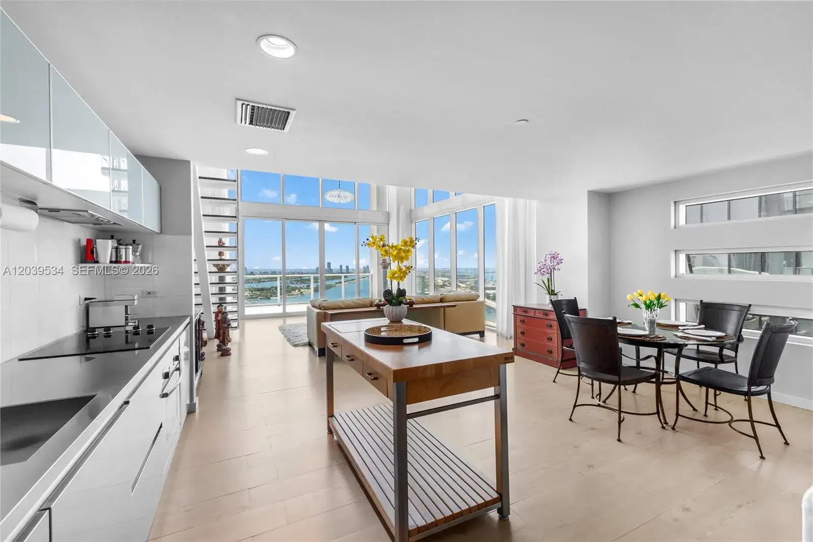 1040 Biscayne Blvd # 3101, Miami FL 33132 photo 4