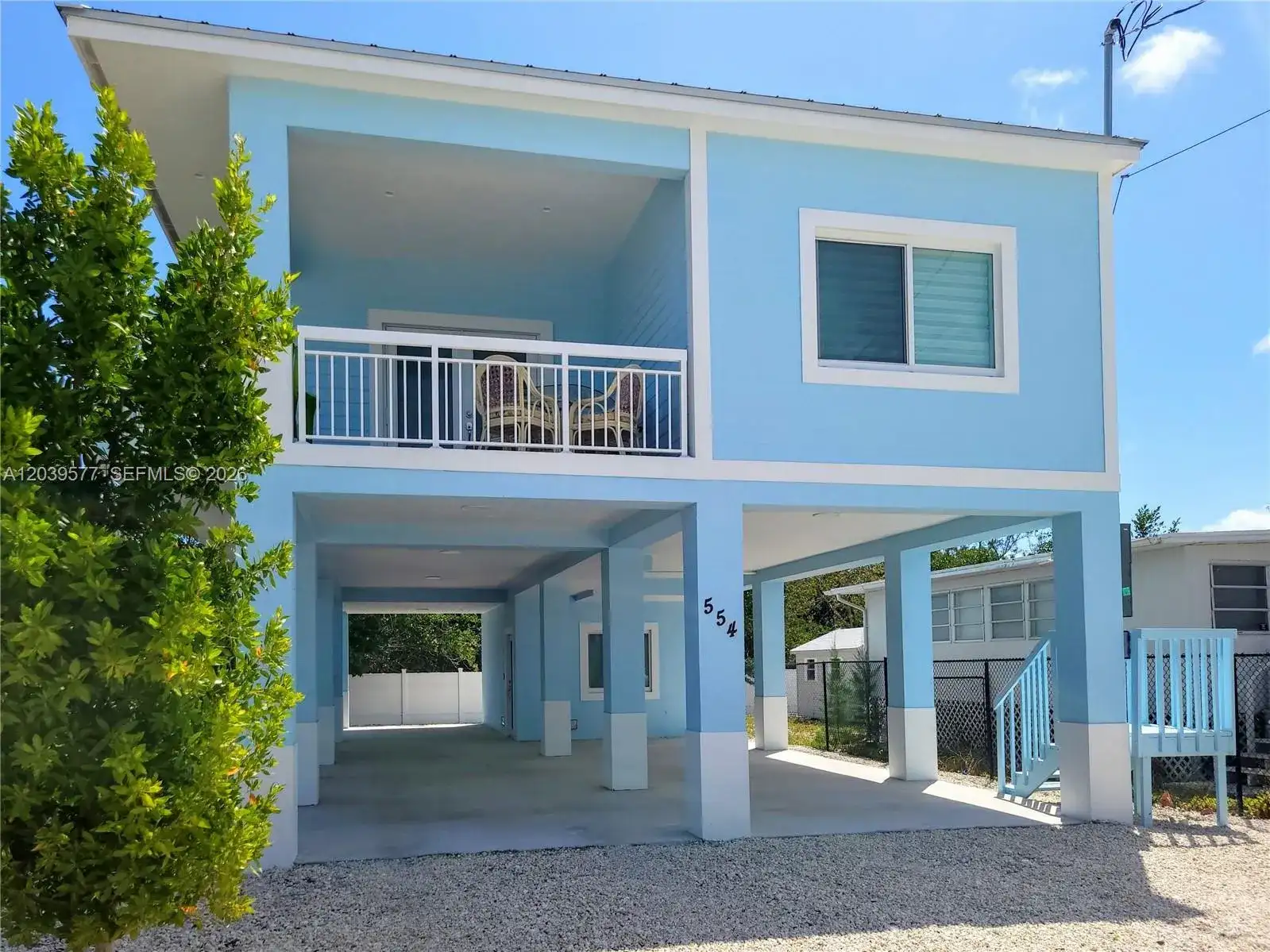 554 Gordon Cir, Key Largo FL 33037 photo 2