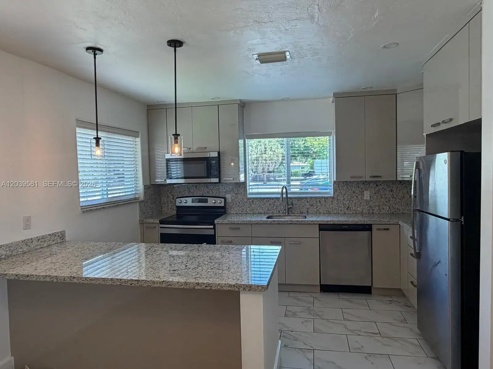 245 SW 24th Rd, Miami FL 33129 photo 3