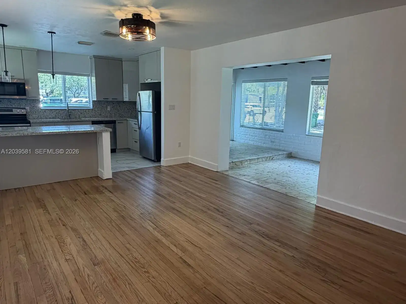 245 SW 24th Rd, Miami FL 33129 photo 5
