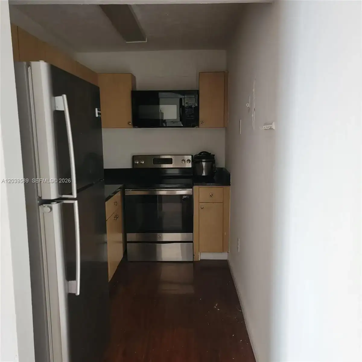 4841 NW 7th St # 4, Miami FL 33126 photo 5