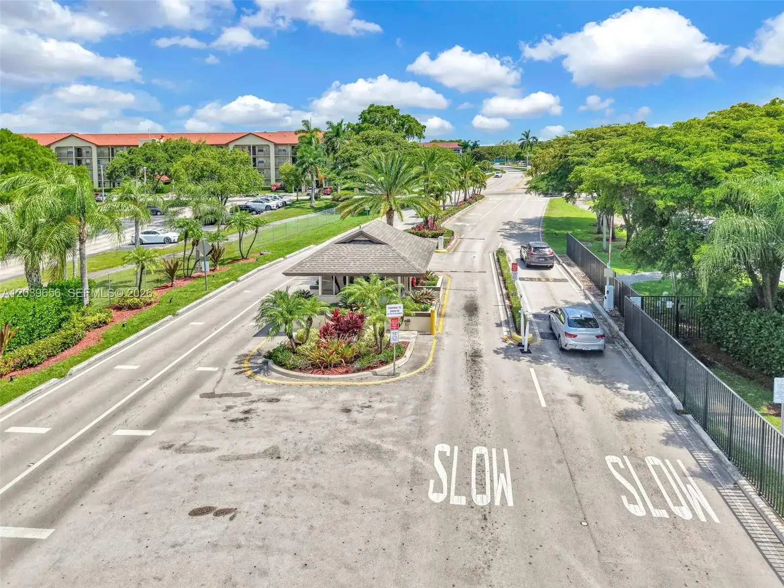 12750 SW 15th St # 204D, Pembroke Pines FL 33027 photo 4