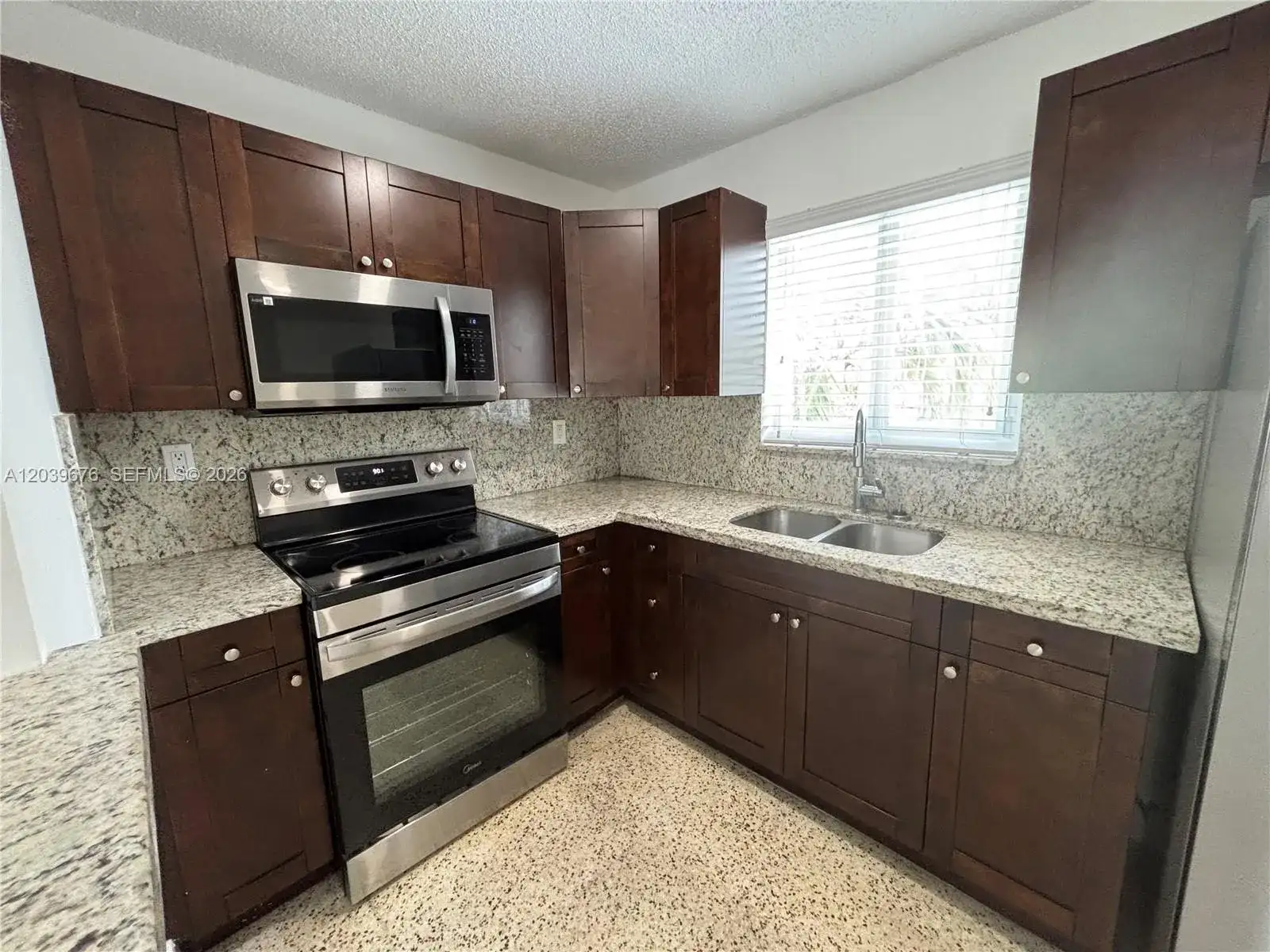 458 E 31st St # 3, Hialeah FL 33013 photo 5