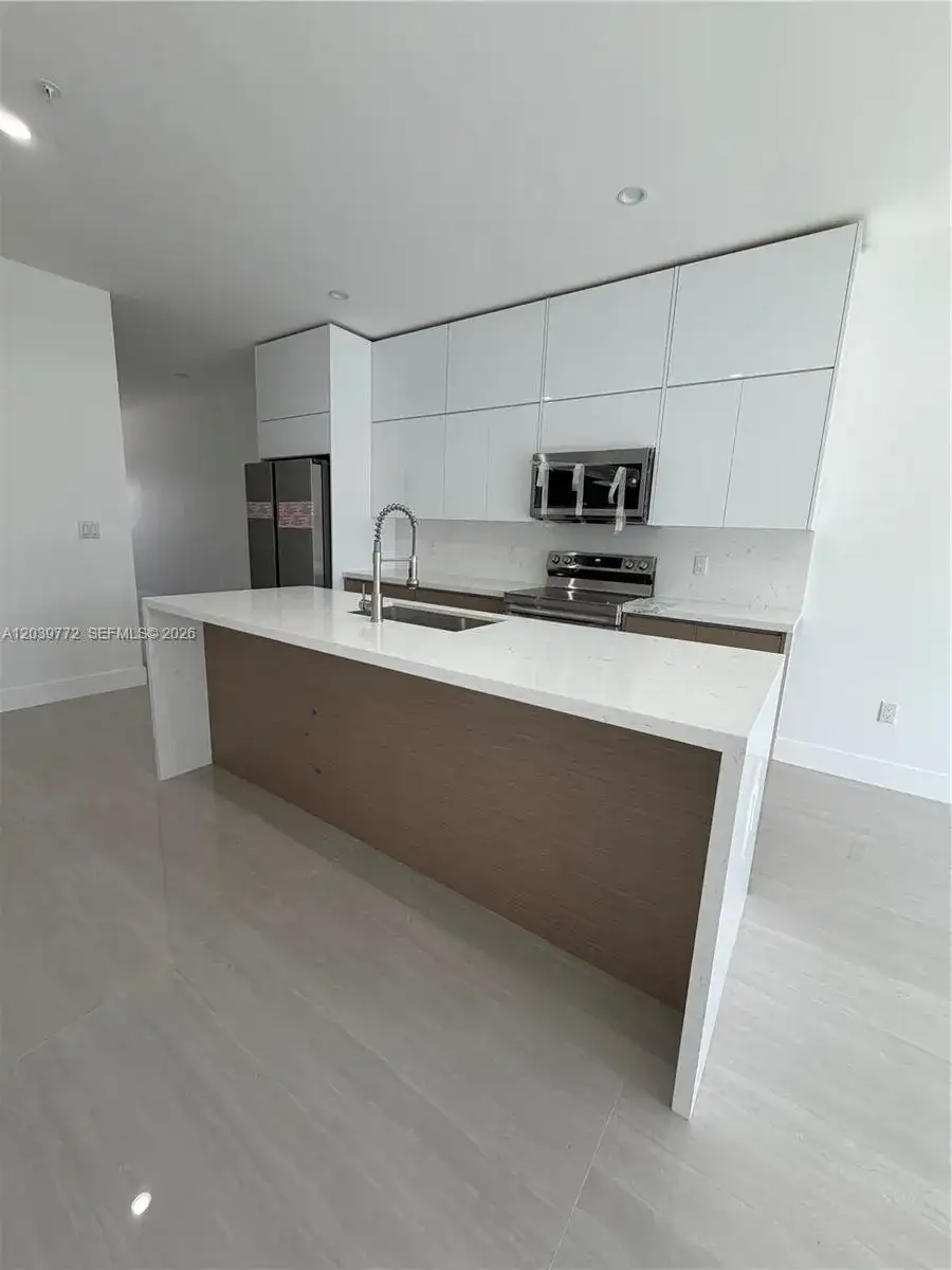 9708 NW 26th Ave, Miami FL 33147 photo 4