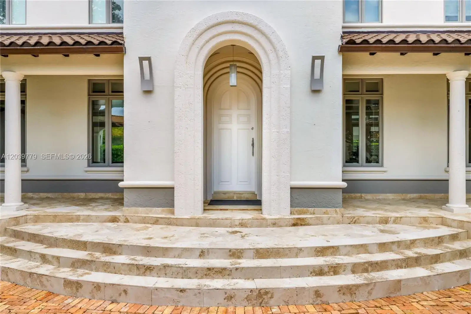 165 Paloma Dr, Coral Gables FL 33143 photo 4