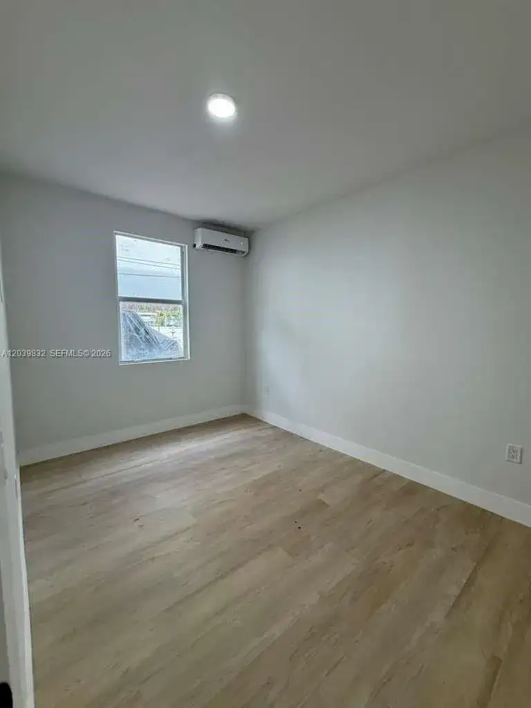 2425 SW 6th St # 3, Miami FL 33135 photo 4