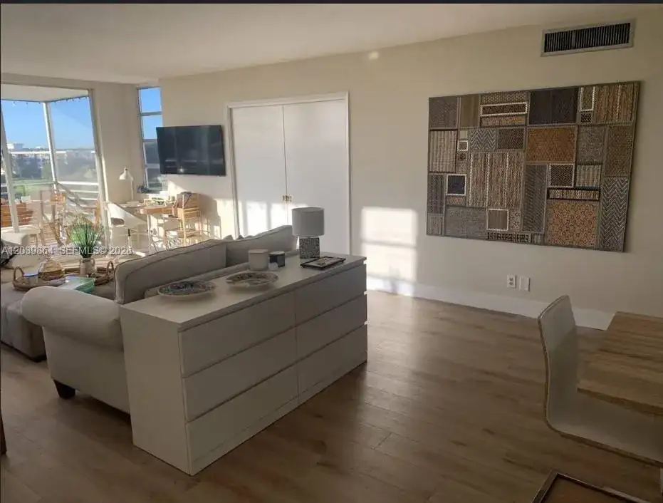 3520 Oaks Way # 607, Pompano Beach FL 33069 photo 5
