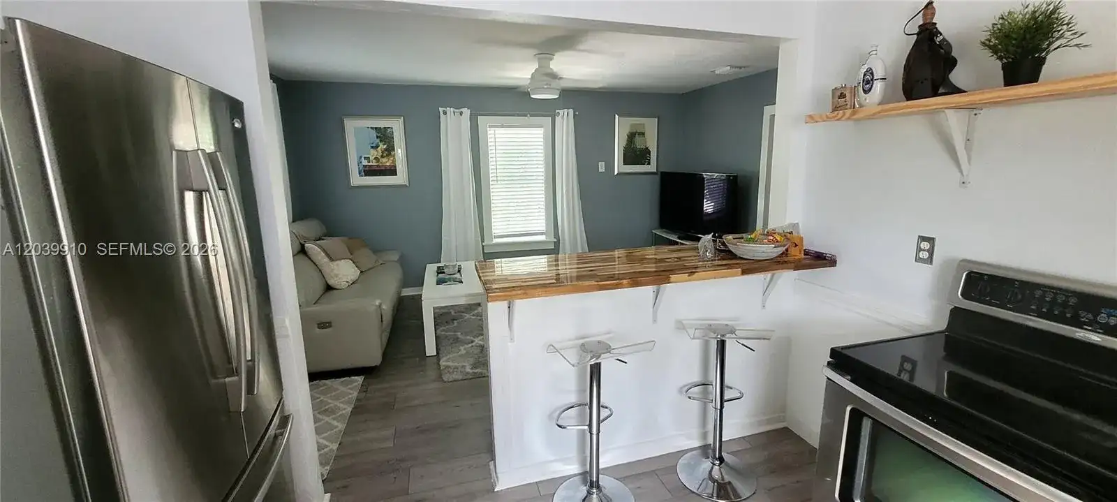 104 NE 5th St, Fort Lauderdale FL 33301 photo 5