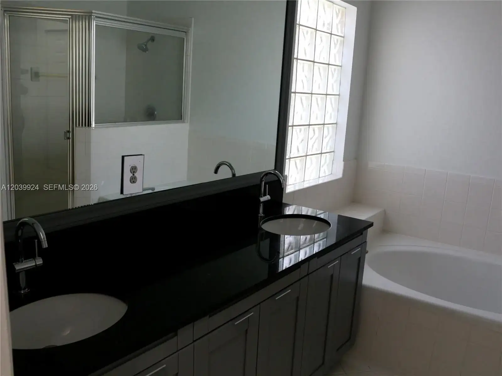 17124 NW 10th St, Pembroke Pines FL 33028 photo 3