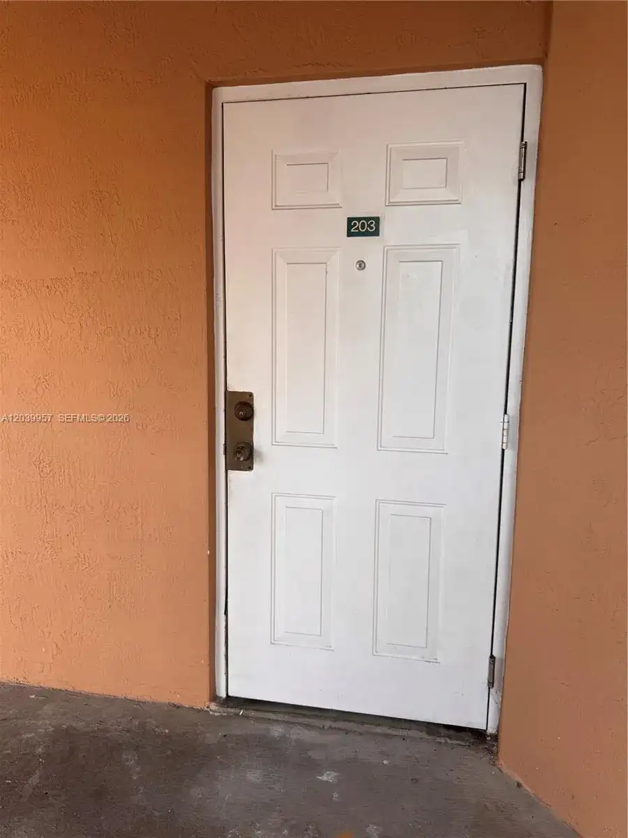 7070 NW 177th St # 10, Hialeah FL 33015 photo 3