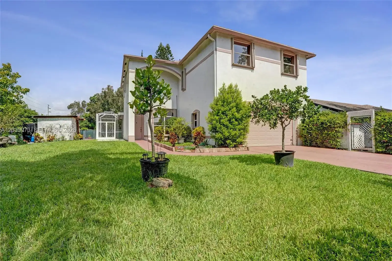 2151 NW 121st Ave, Plantation FL 33323 photo 4