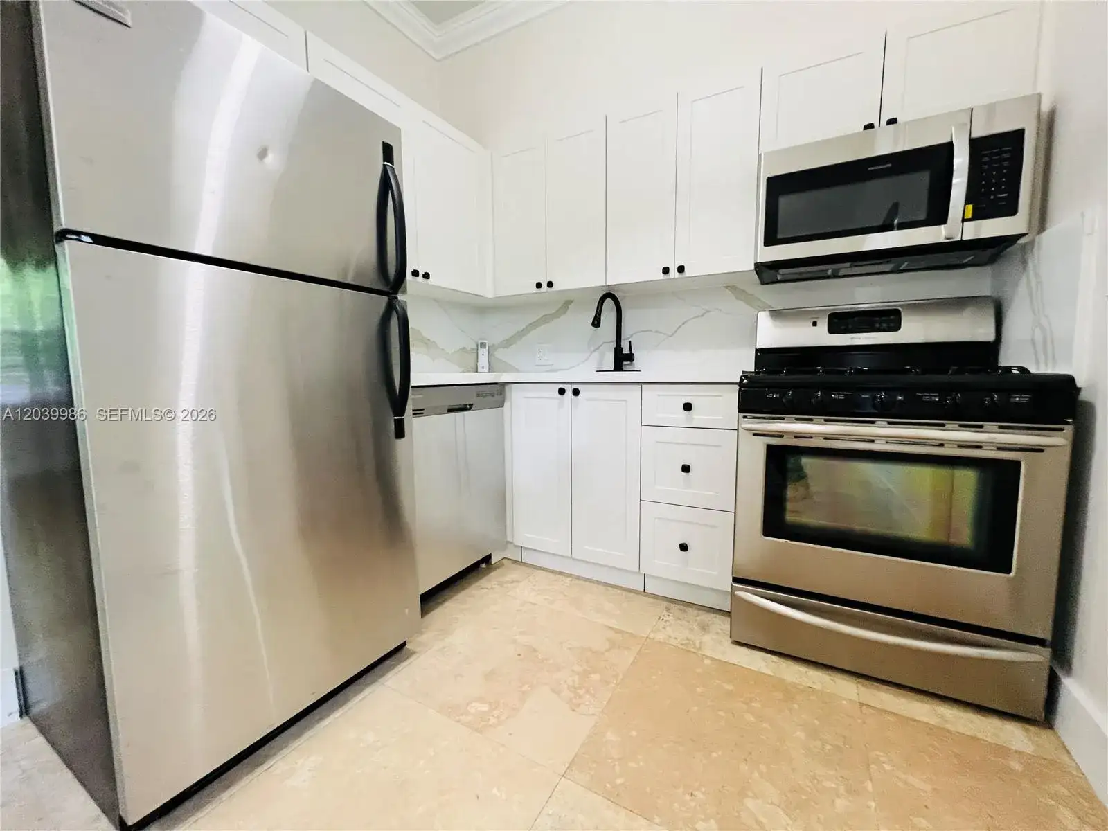 1470 Lincoln Ter # 2, Miami Beach FL 33139 photo 5