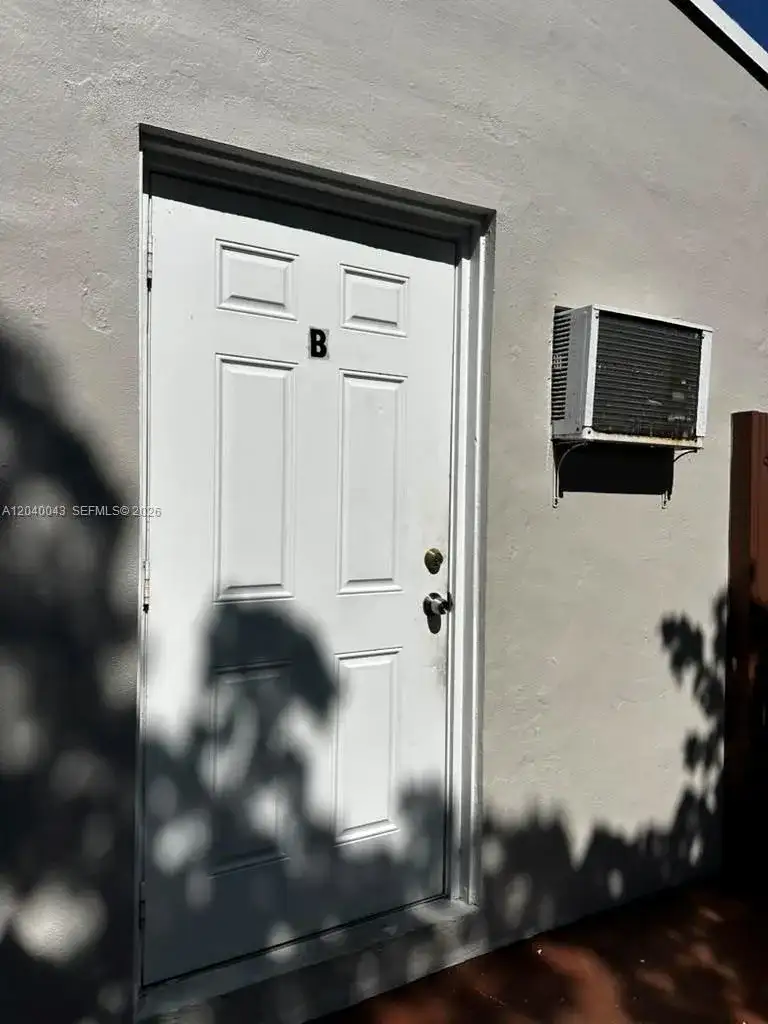 1201 NE 148th St # B, Miami FL 33161 photo 5