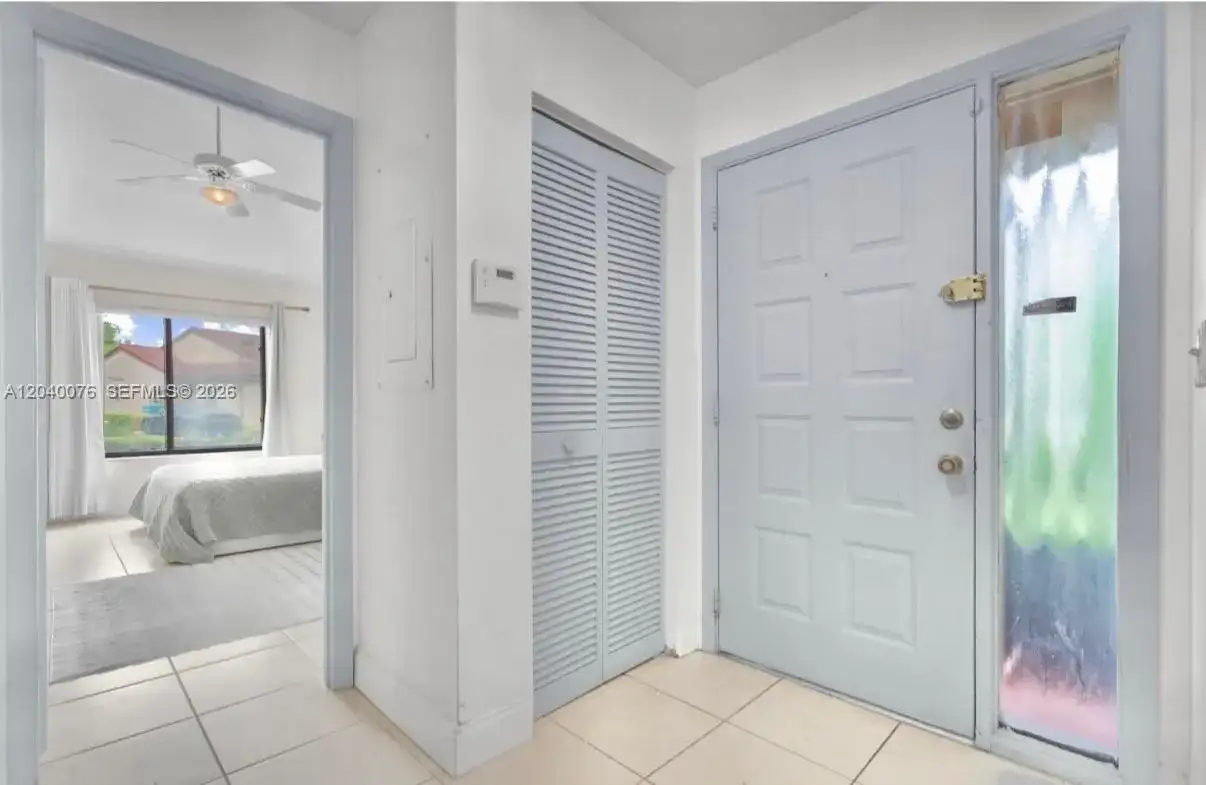 3539 W Inverrary Blvd W, Lauderhill FL 33319 photo 4