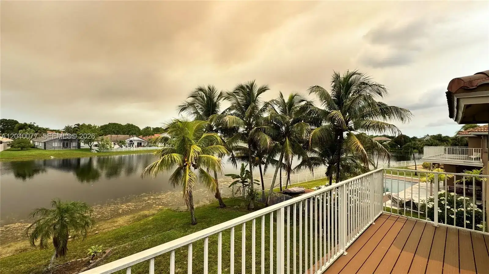17471 SW 12th St, Pembroke Pines FL 33029 photo 2