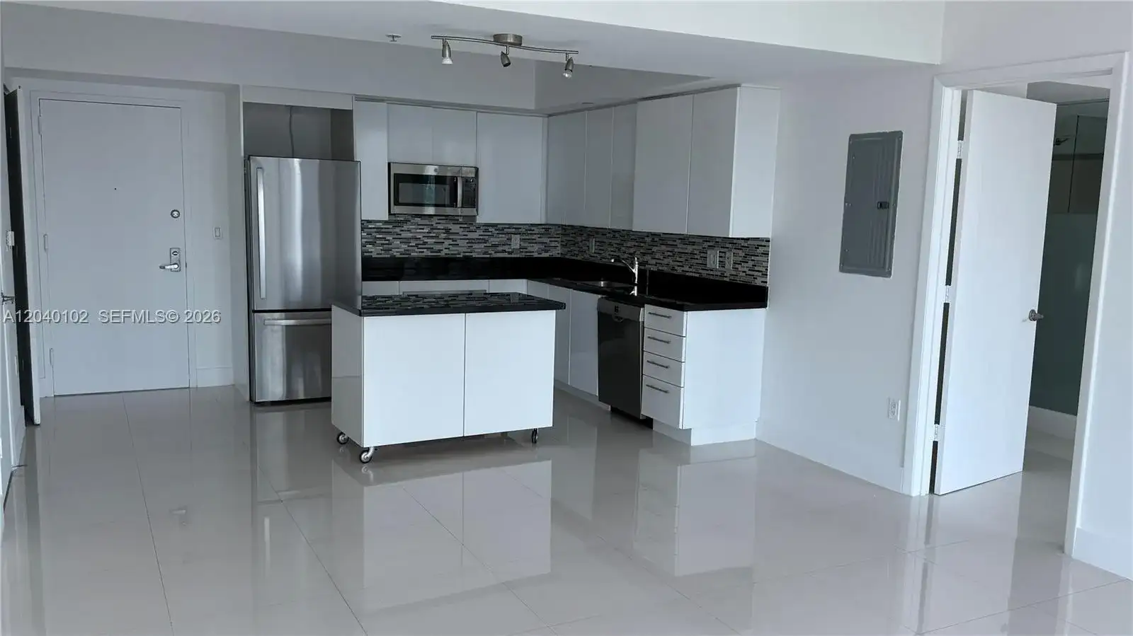 92 SW 3 Street # 3311, Miami FL 33130 photo 4
