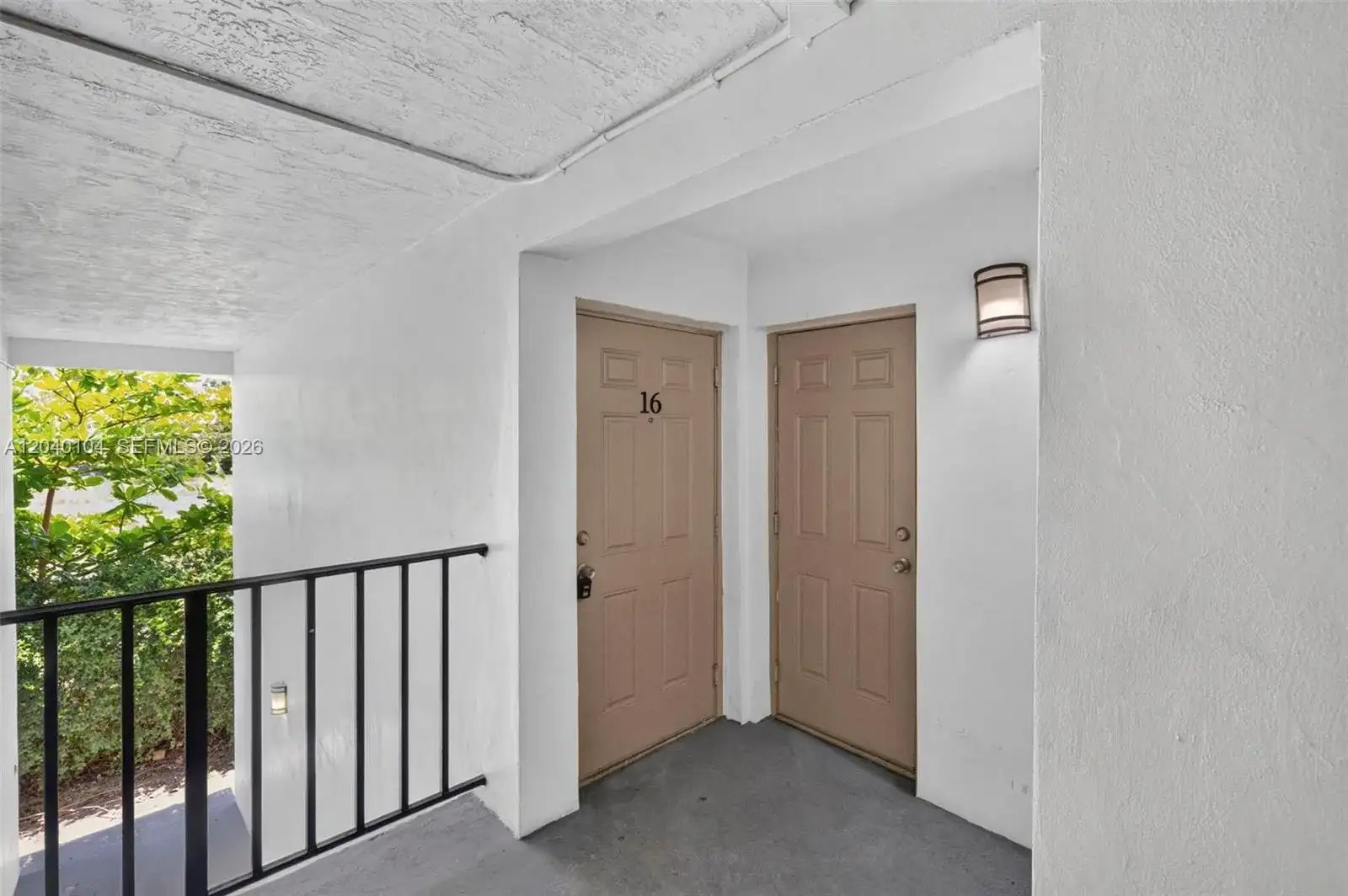 151 SE 6th Ave # 16, Pompano Beach FL 33060 photo 3