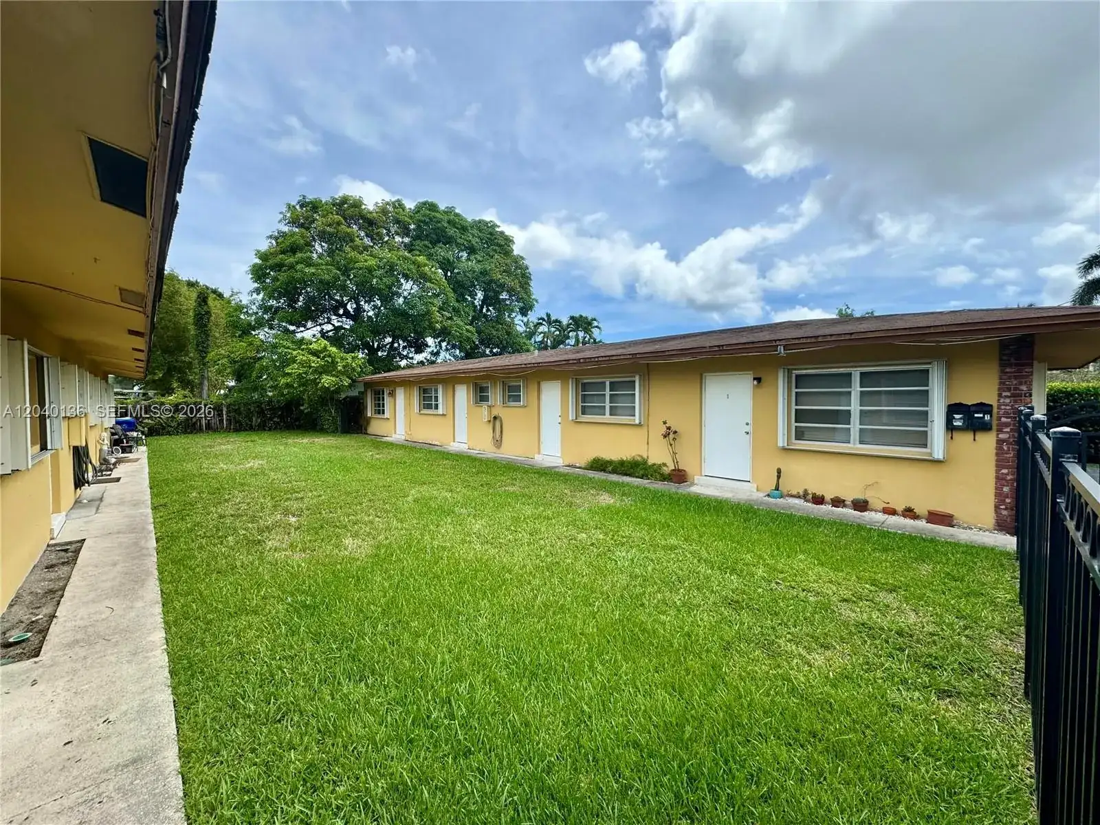 1723 SW 21st St, Fort Lauderdale FL 33315 photo 2