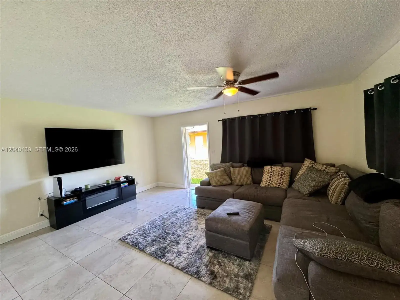 1727 SW 21st St, Fort Lauderdale FL 33315 photo 4