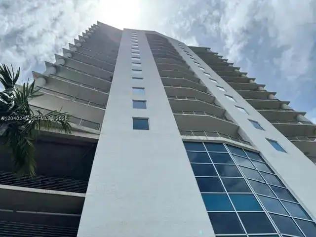 10 SW South River Dr # 1109, Miami FL 33130 photo 2