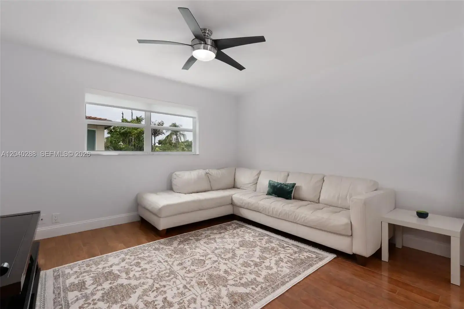 611 NE 14th Ave # 206, Fort Lauderdale FL 33304 photo 2