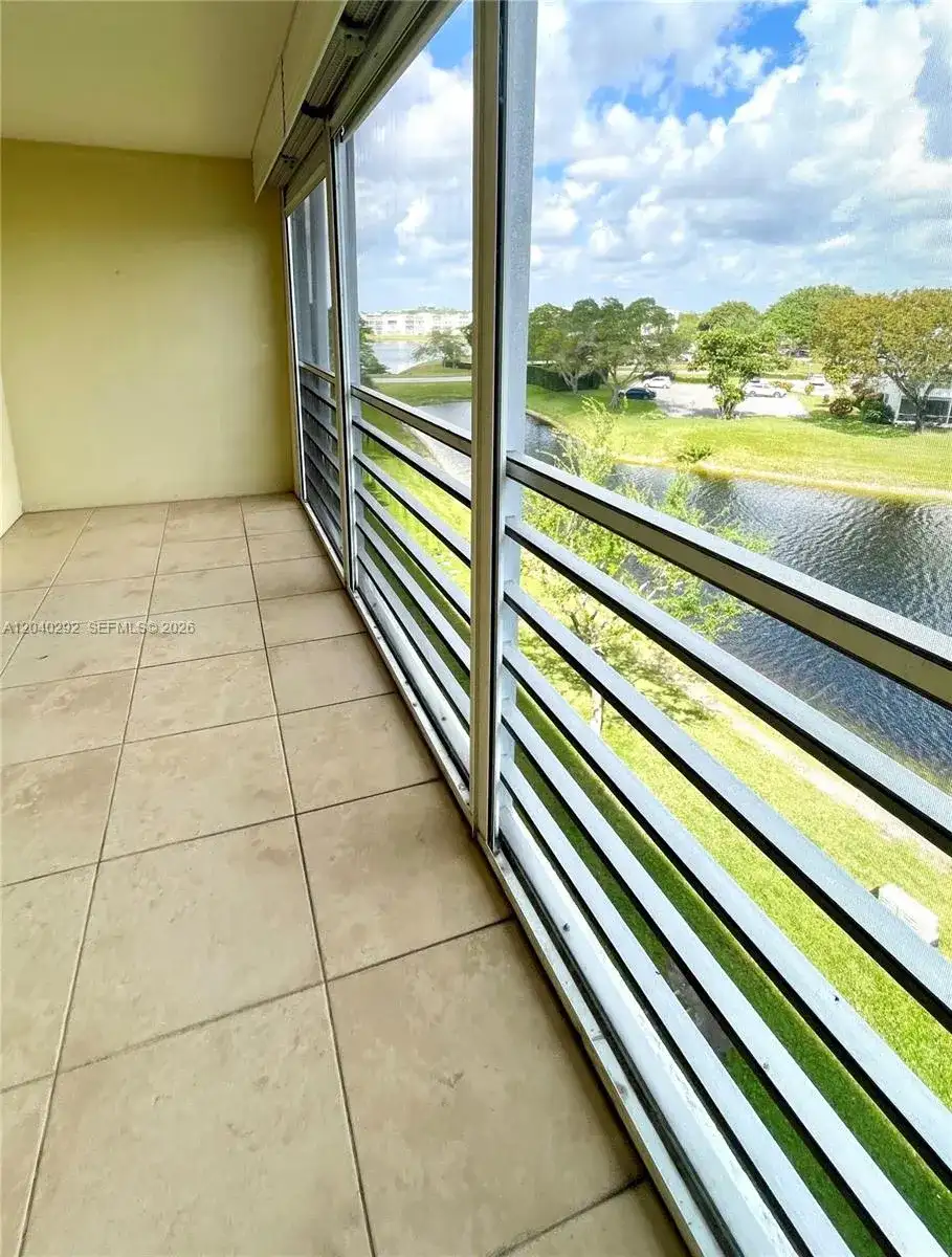 4031 Harwood D # 4031, Deerfield Beach FL 33442 photo 4