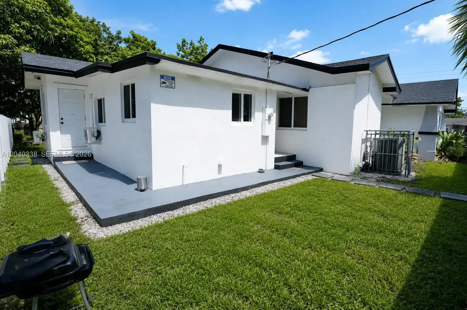 1860 NW 81st St, Miami FL 33147 photo 4
