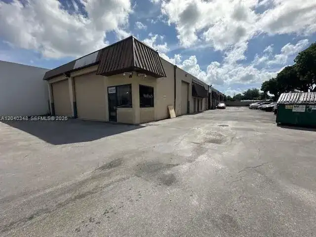 4237 NW 37 Ave # 4237, Miami FL 33142 photo 2