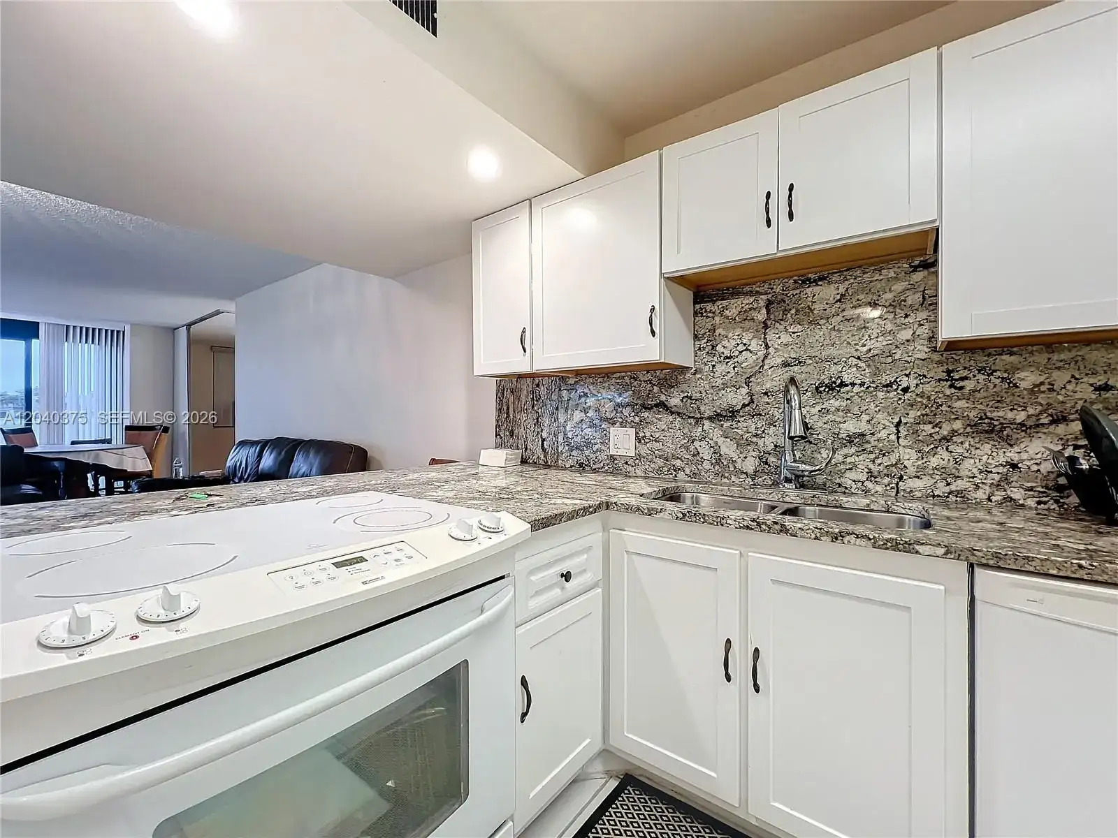 4545 Luxemburg Ct # 103, Lake Worth FL 33467 photo 3