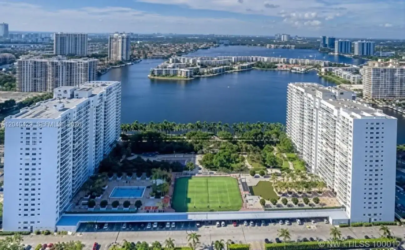 2801 NE 183rd St # 203W, Aventura FL 33160 photo 3