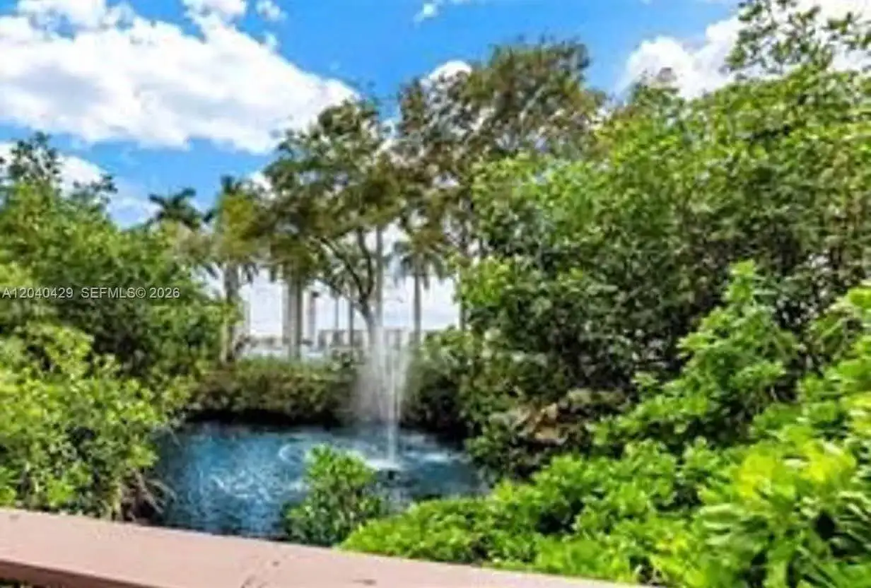 2801 NE 183rd St # 203W, Aventura FL 33160 photo 5