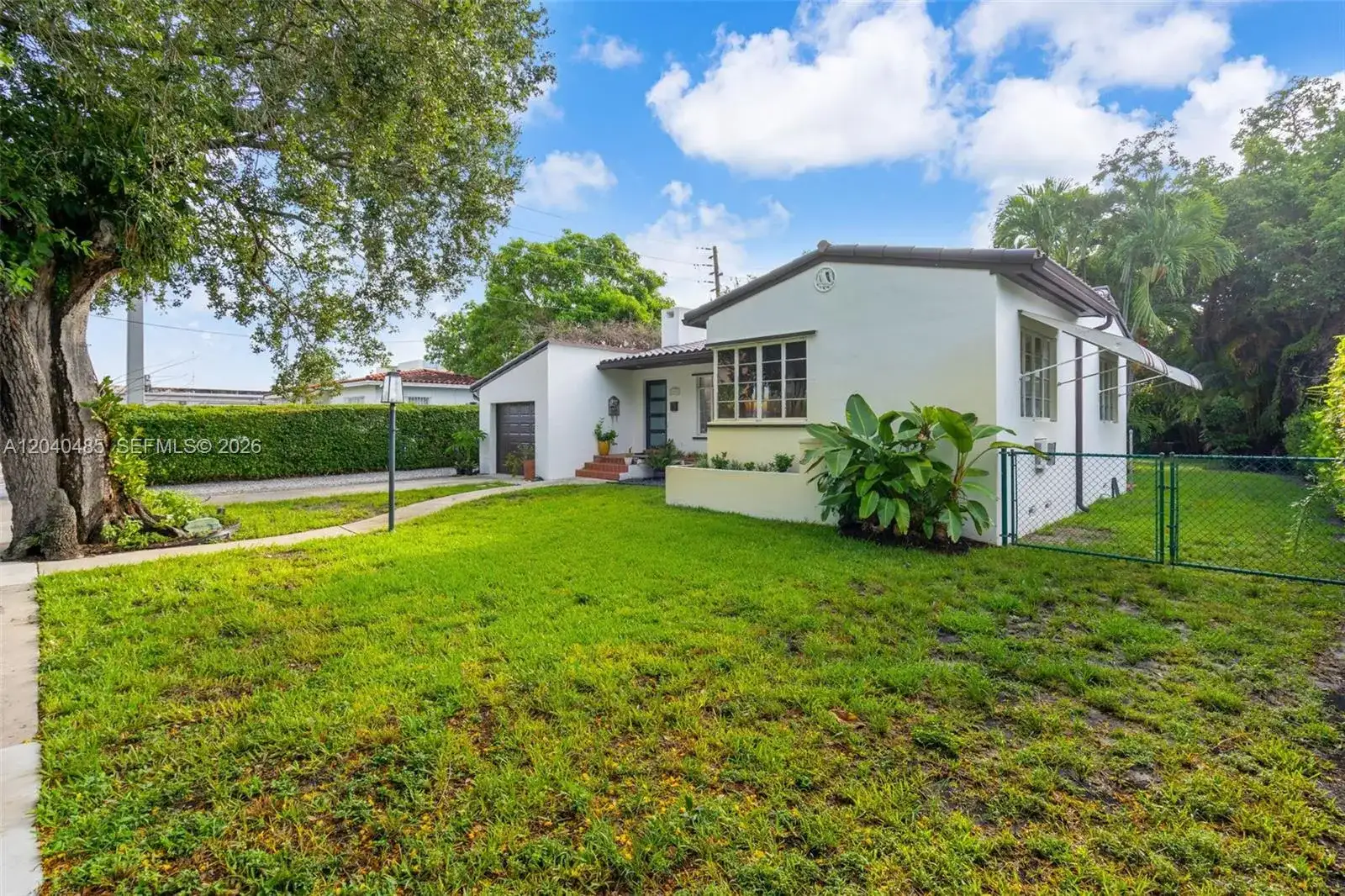 21 SW 59th Ave, Miami FL 33144 photo 2