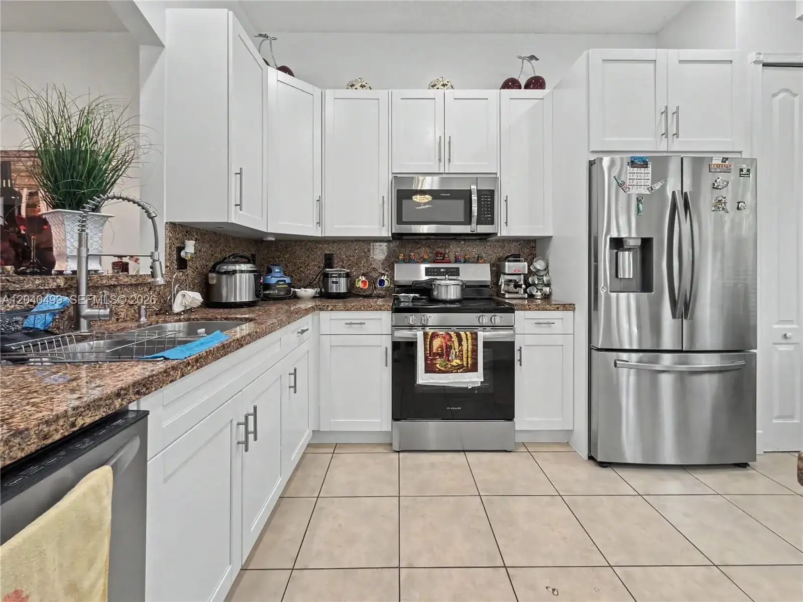 522 NE 20th Ave, Homestead FL 33033 photo 3