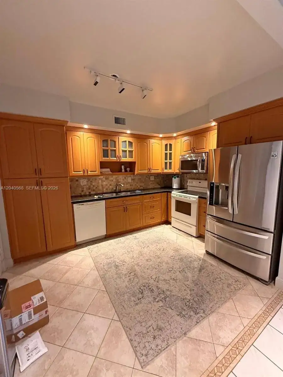1701 S Ocean Dr # 105, Hollywood FL 33019 photo 3