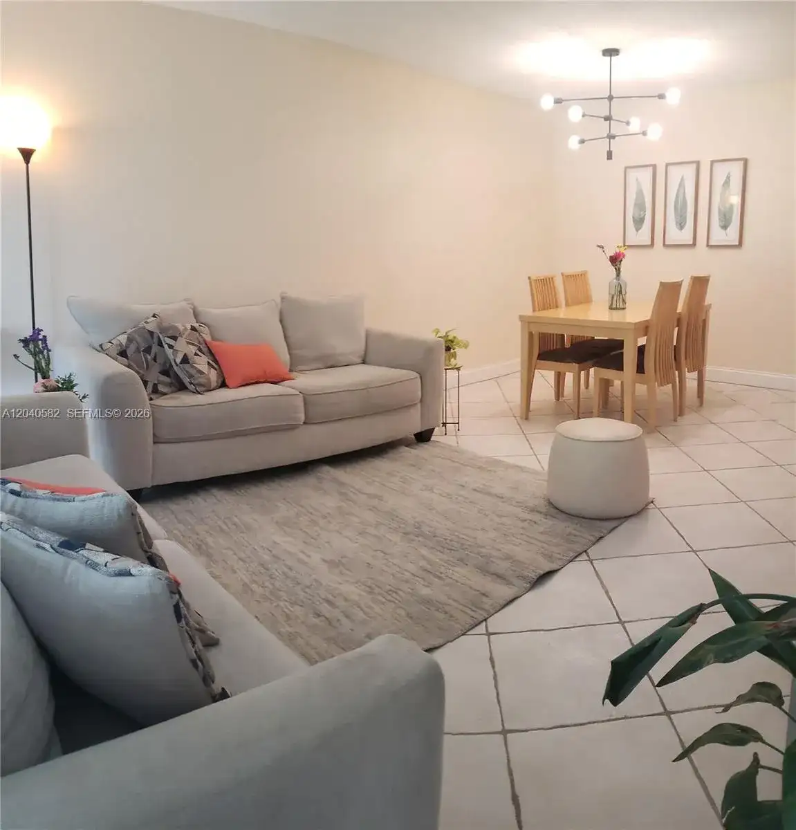 550 Oaks Ln # 202, Pompano Beach FL 33069 photo 2