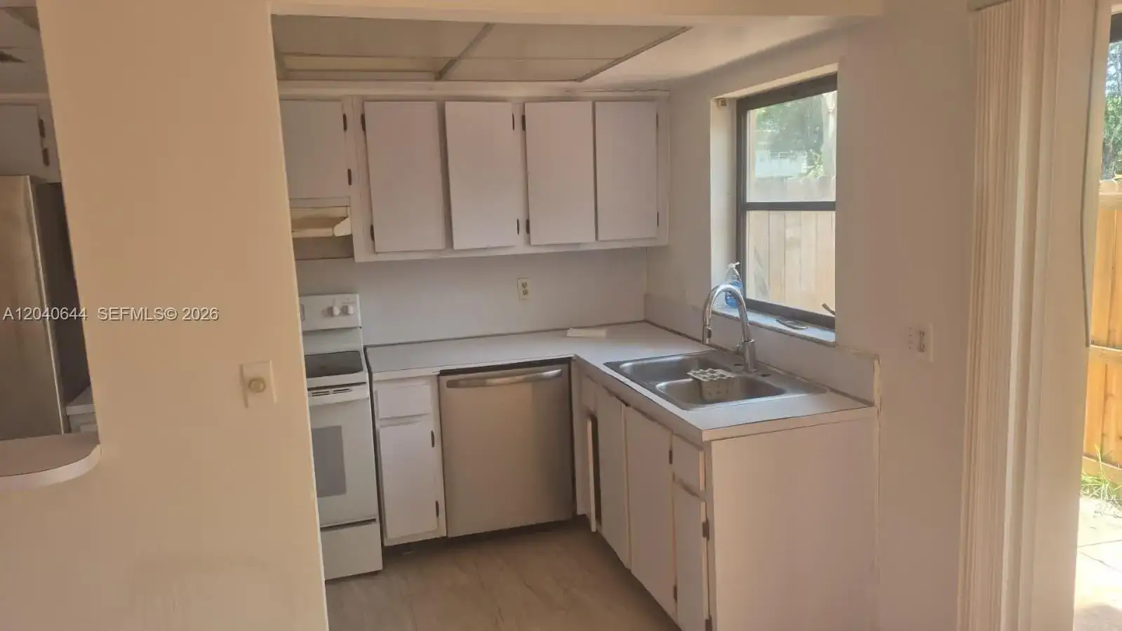 8617 NW 35th St # 8617, Coral Springs FL 33065 photo 2